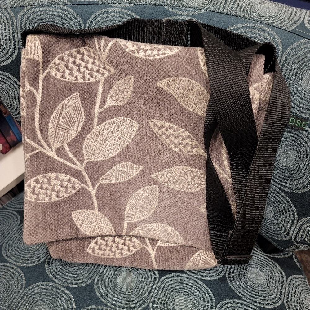 Bledsoe Ecclectic Grandpa Garden Core Messenger Laptop Bag